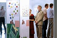 Personen in Ausstellung