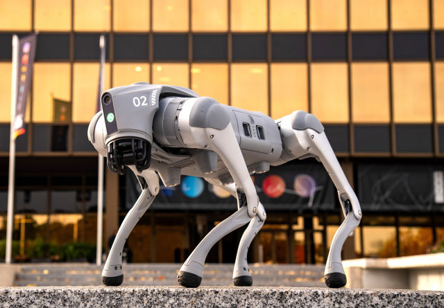 Roboterhund_Go2_1_1