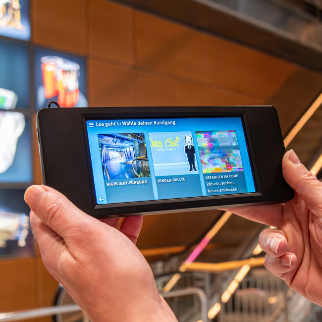 Multimediaguide_neu_HNF