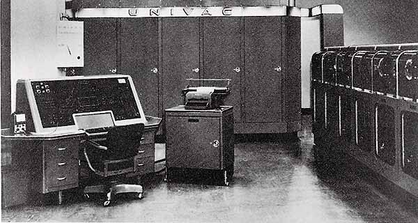 De door Eckert en Mauchly ontwikkelde UNIVAC was de eerste commercieel geproduceerde elektronische computer in de VS.